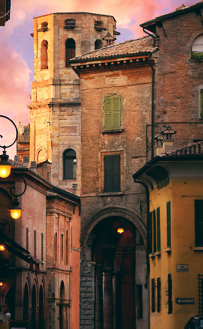 Piazza Antonio Fontanesi, Reggio Emilia, Italy. Photo by Dario Veronesi