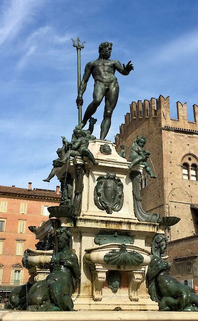 Statue in Bologna, Italy. Unsplash@Tomas Martinez