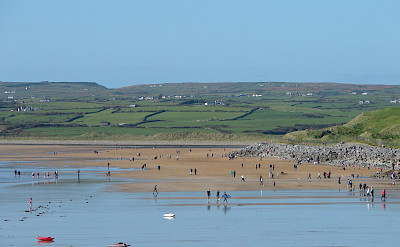 Lahinch is a popular seaside resort and surfing haven. Flickr:Mark Waters