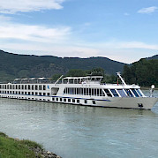 The Se-Manon on the Danube | Bike & Boat