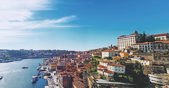 Douro River E-Bike & Boat Tour. © TO