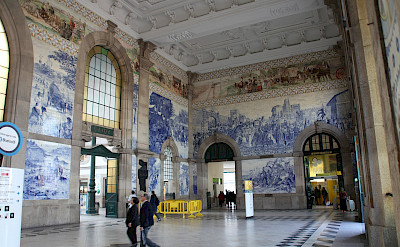 Train station in Porto, Portugal. Flickr:Rick Ligthelm