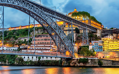 Porto, Portugal. Douro Valley E-Bike & Boat Tour. © TO