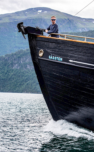HMS Gåssten - Western Fjords Norway Bike & Boat Tour