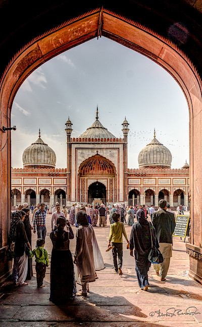 East Gate at Jama Masjid Mosque in New Delhi, India. Flickr:Steven dosRemedios 