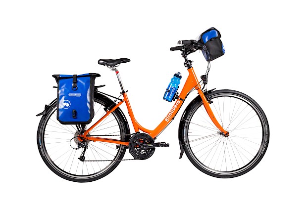 Unisex or men's touring bike