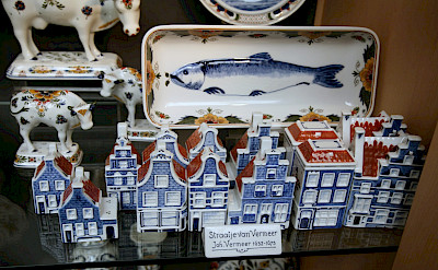 Delft blue for sale in Vermeer's hometown of Delft in South Holland, the Netherlands. Flickr:bert knottenbeld