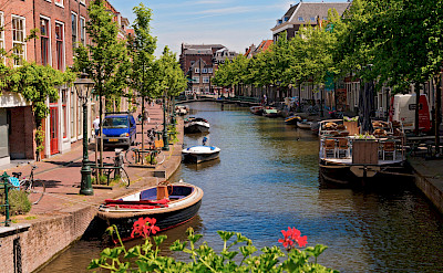 Many canals make up Leiden in South Holland, the Netherlands. Flickr:Tambako the Jaguar 