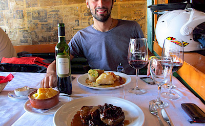 Dining in Ushuaia, Argentina. Flickr:Los viajes del Cangrejo
