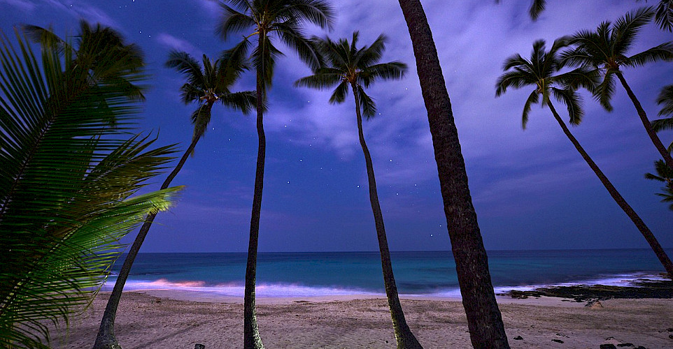 Evening on the Bay in Hawai'i. CC:Steevven1 