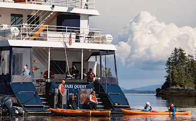 Kayaking | Safari Quest | Pacific Northwest Cruise Tour
