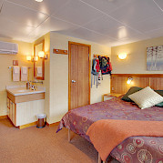 Admiral cabin | Wilderness Discoverer | Alaska and USA Cruise Tour