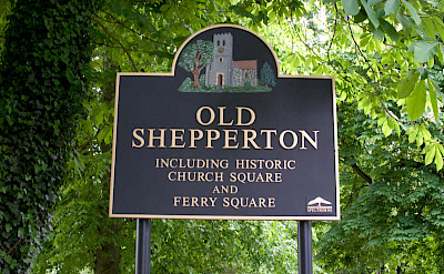 Old Shepperton, England. Flickr:distillated