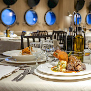Dining | Stella Australis | Argentina Cruise Ship