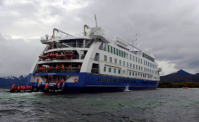 Cruising | Stella Australis | Argentina Cruise Ship