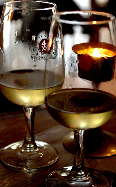 White wine in Portugal. Flickr:Pug Girl