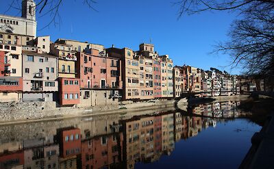 Blue skies over Girona, Spain. Unsplash@Ferran Buireu