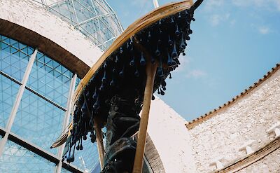 Boat statue in Figueres, Catalonia. Unsplash@Lala Azizli