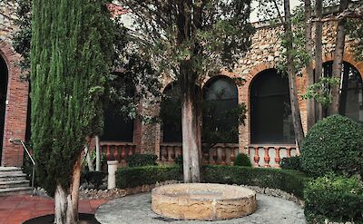 Courtyard in Figueres, Catalonia. Unsplash@Flickch
