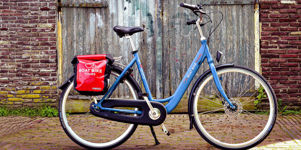 Azor City Touring Bike