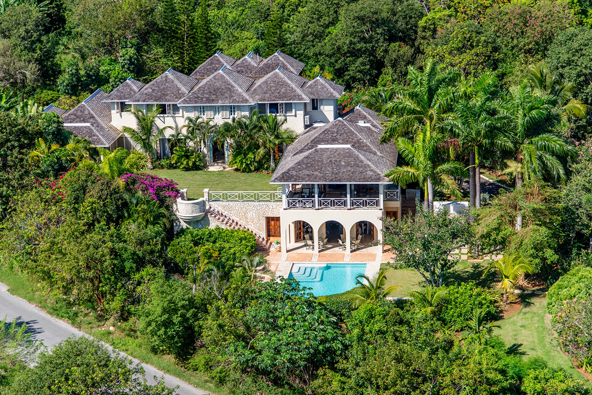 Jus Paradise At Rose Hall Jamaica Villa In Montego Bay With Pool