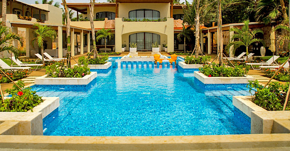 Casa Del Mar Pool 3
