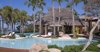 LGBTQ+ villa rentals