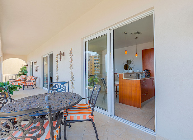 Porto Cupecoy Terrace