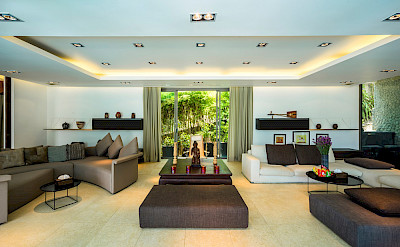 Living And Entertaining Area