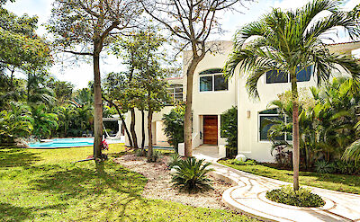 Maya Luxe Villa