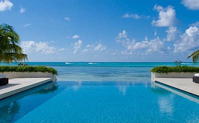 By Luxury Cayman Villas