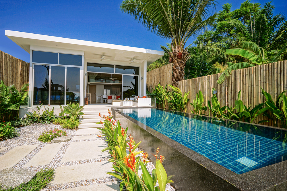 The Beach House - Beachfront Villa In Phuket, Thailand With Pool