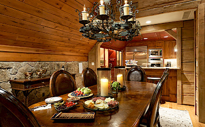 Colorado Lodge Dinning Room