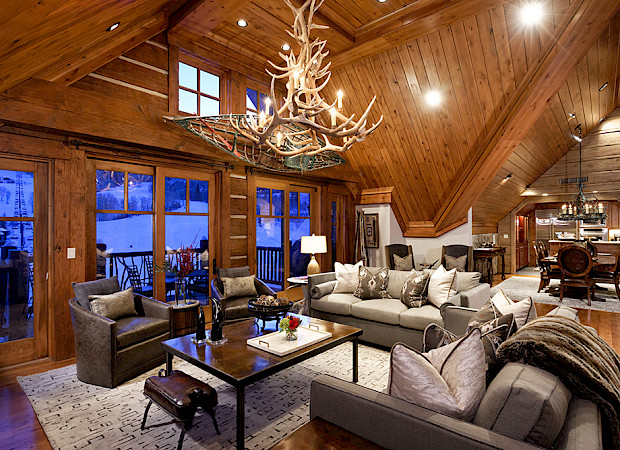 Colorado Lodge Living Room 1