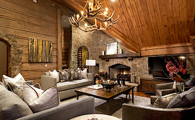 Colorado Lodge Living Room