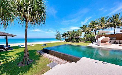 Villa Ulitmate Beachfront Luxury
