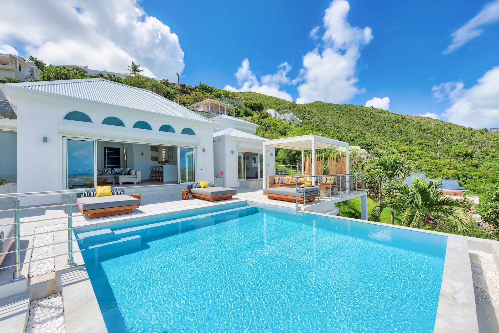 Turquoze St. Martin villa in St. Martin (French) with pool