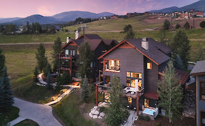 Aerial+view+of+Wildhorse+Chalet+in+the+summertime
