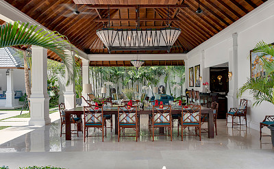 Villa Windu Asri Dining Table In Grand Living Pavilion