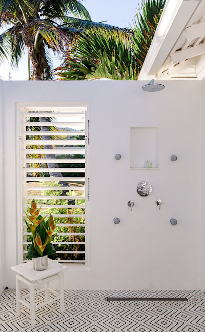 Reef House Outdoor Shower
