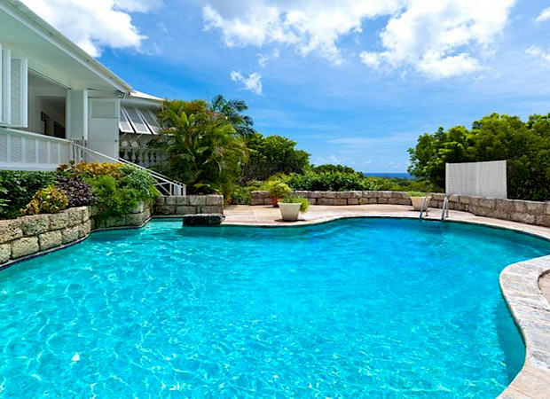 HALLE+ROSE+SANDY+LANE+AUG +POOL+DECK