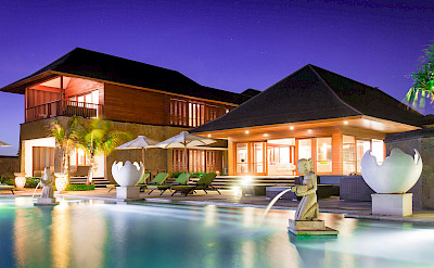 Villa Pool And Villa At Night