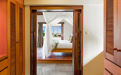 Villa Ensuite View To Bedroom Two